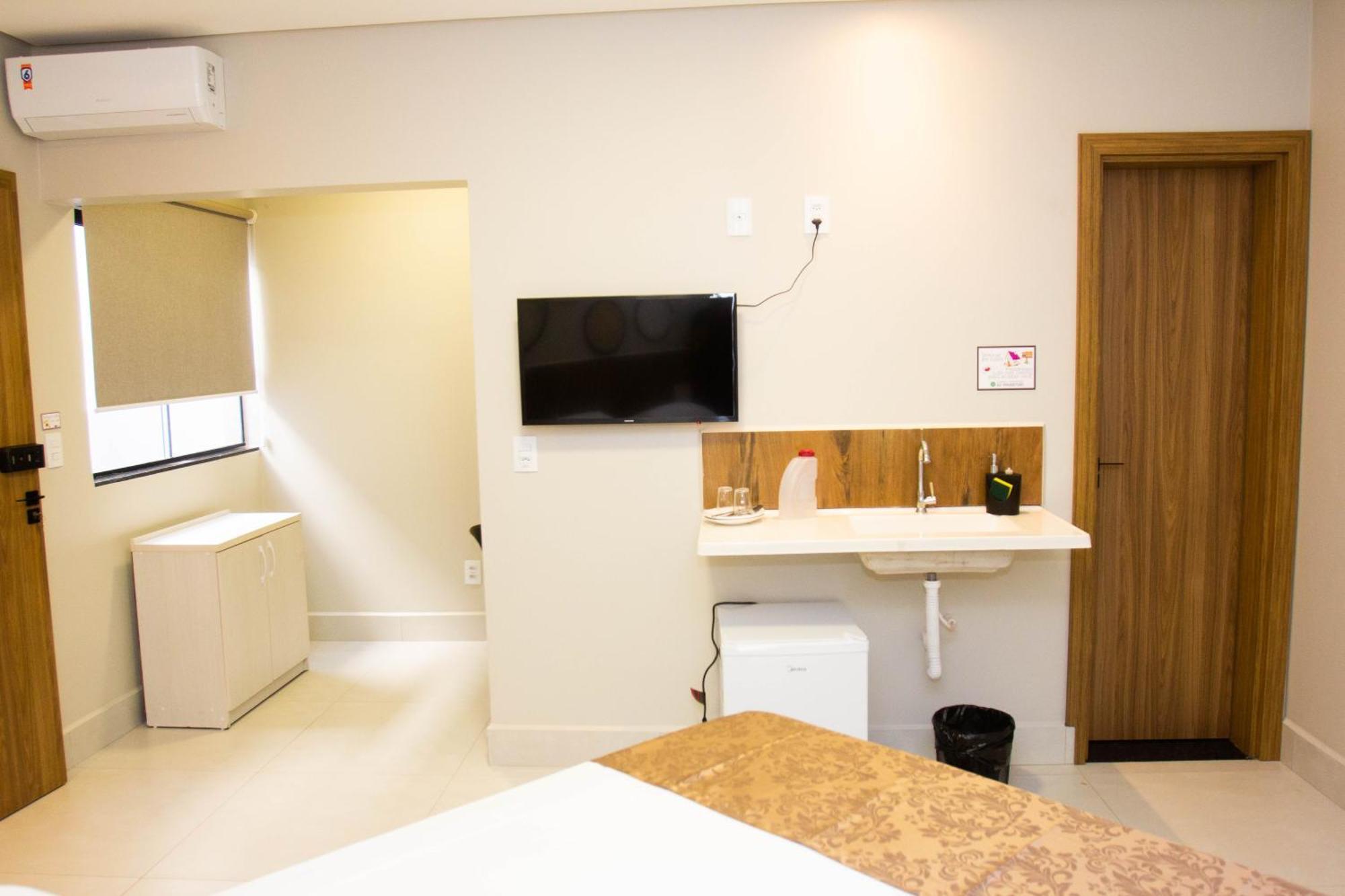 Fiori Suites Goiânia Chambre photo