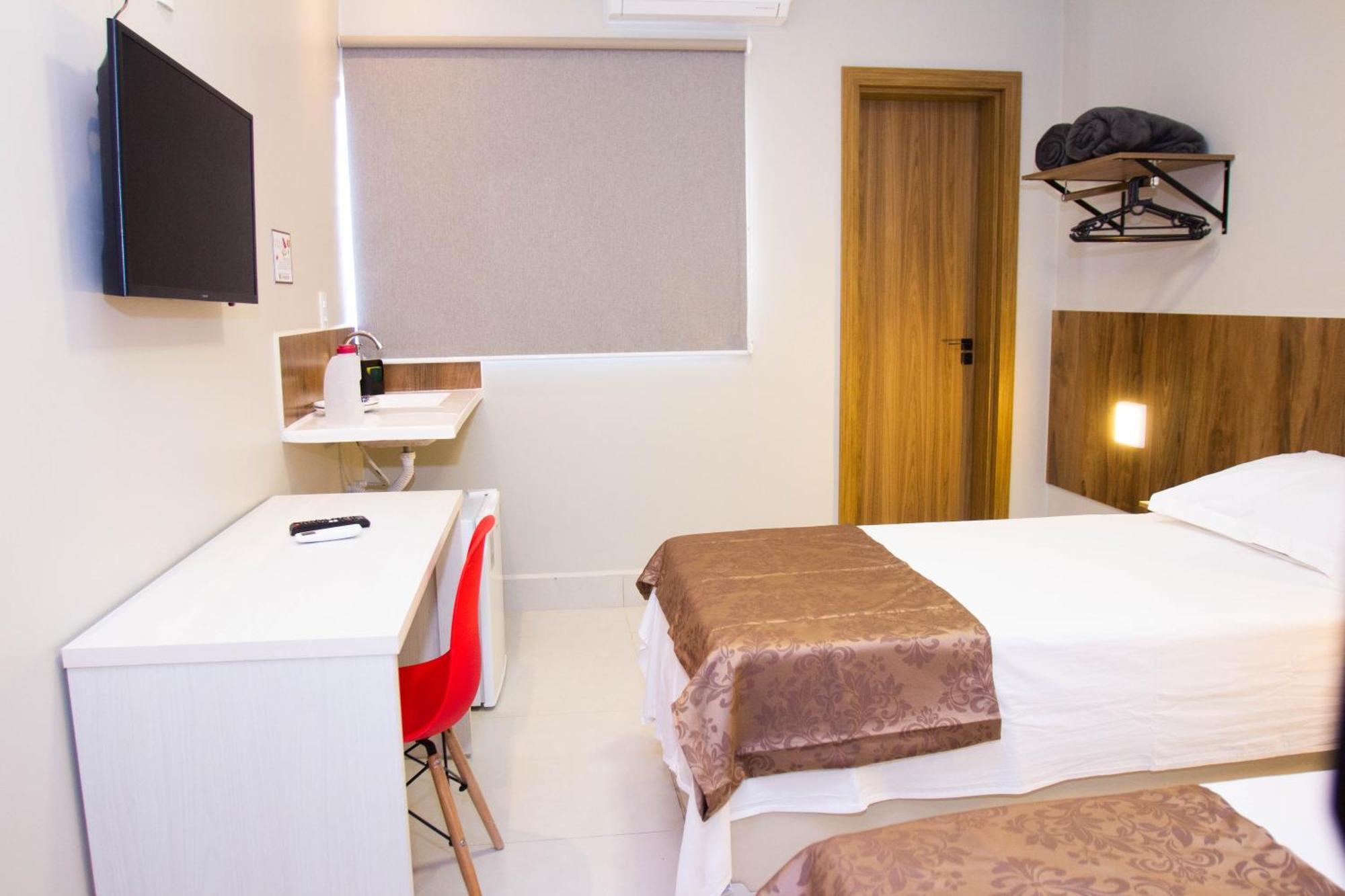 Fiori Suites Goiânia Chambre photo